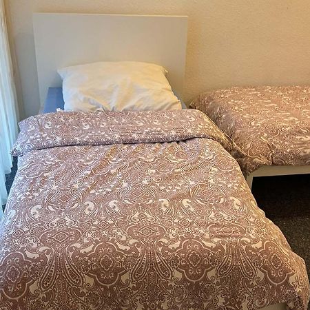 One Room Apartment In ベルギッシュ・グラートバッハ エクステリア 写真